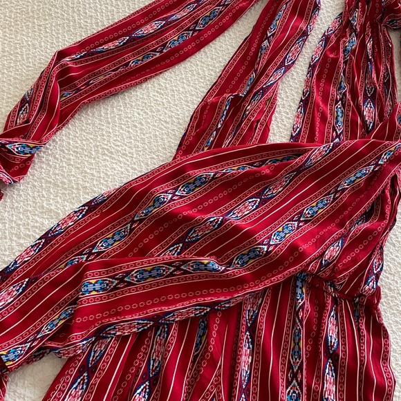 Printed romper. - Picture 3 of 4